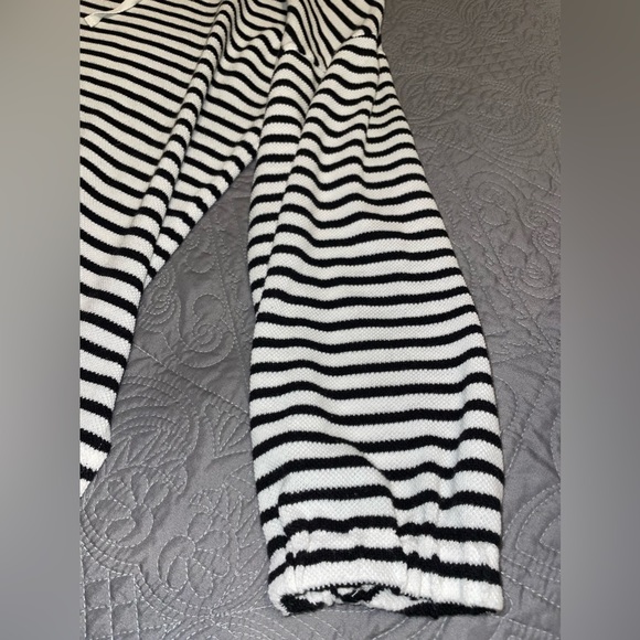 Ann Taylor Loft Lounge Pullover - Picture 4 of 4